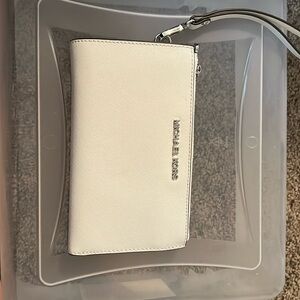 Michael Kors Wallet/Wristlet